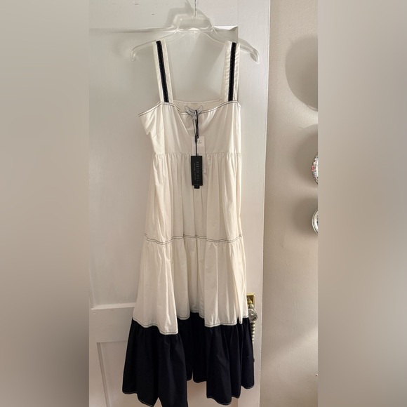HUNTER BELL Dresses & Skirts - NWT Hunter Bell Black and White Midi Dress size Large